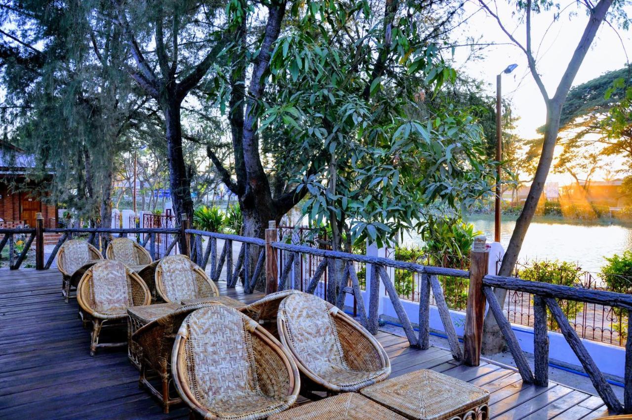 Trinity Family Inn Nyaungshwe Township Exterior photo