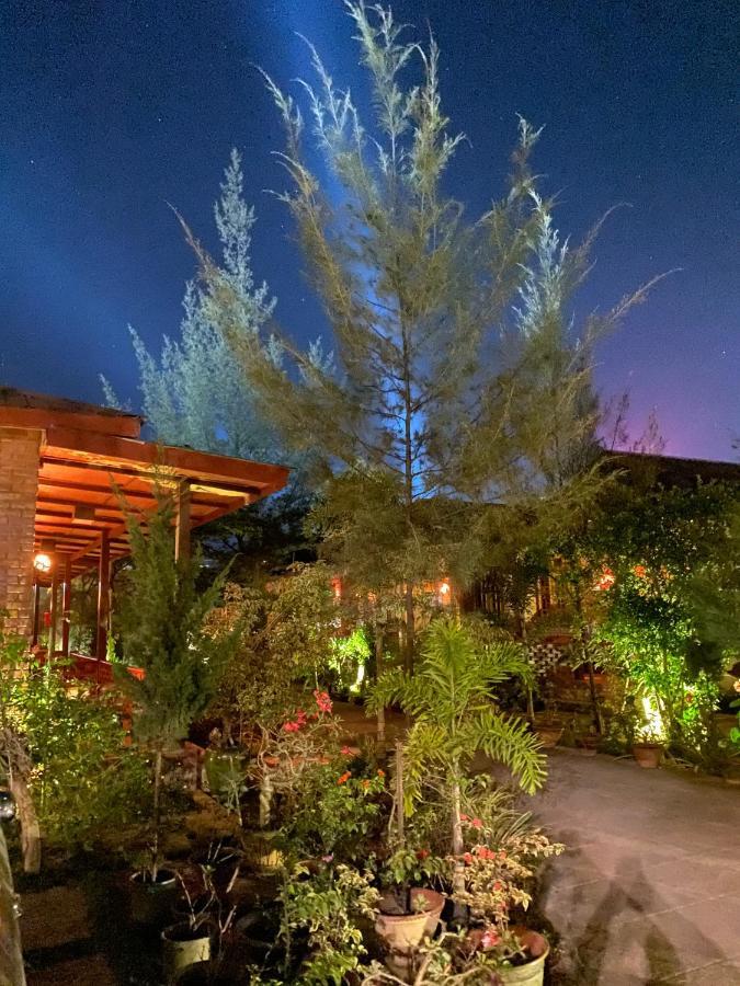 Trinity Family Inn Nyaungshwe Township Exterior photo